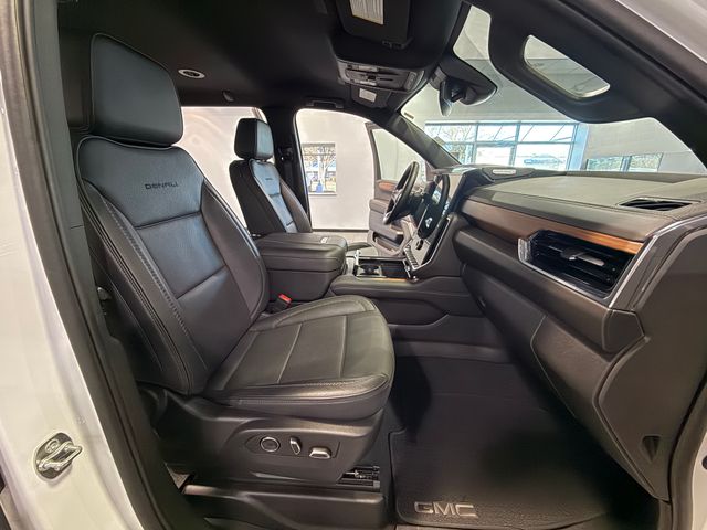 2025 GMC Yukon Denali - 11