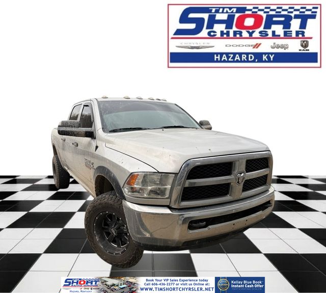 Bright Silver Metallic Clearcoat 2018 RAM 2500 Tradesman Crew Cab 4WD Pickup Truck Four-Wheel Drive 6-Speed Automatic