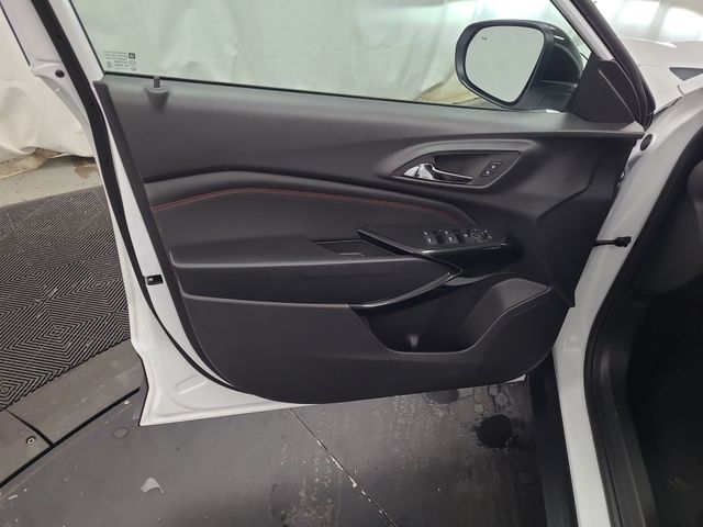 2025 – Chevrolet – Trax