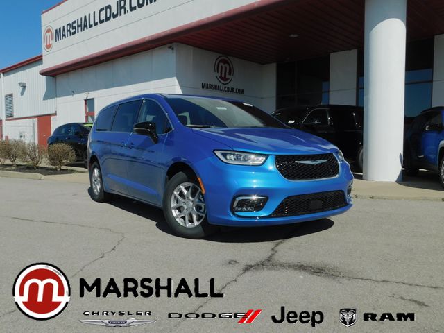 2026 Chrysler Pacifica Select FWD