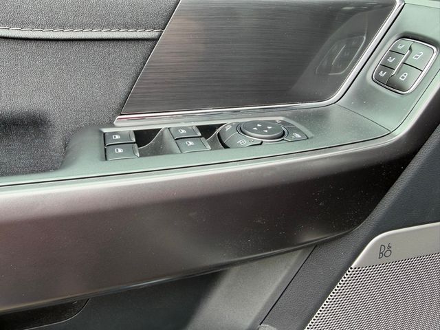 New 2026 White Ford Lariat image 33