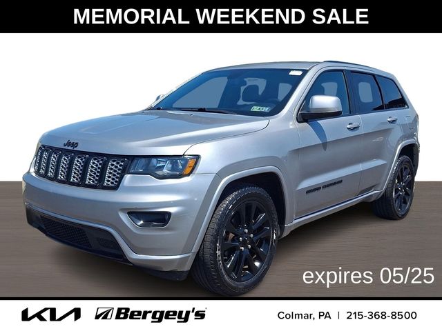 Billet Silver Metallic Clearcoat 2017 Jeep Grand Cherokee Altitude 4WD SUV / Crossover Four-Wheel Drive 8-Speed Automatic