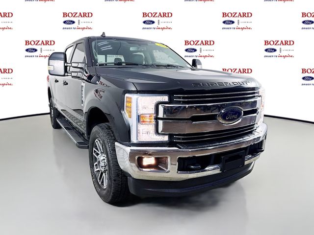 2019 Ford F-250 Super Duty Lariat Crew Cab 4WD