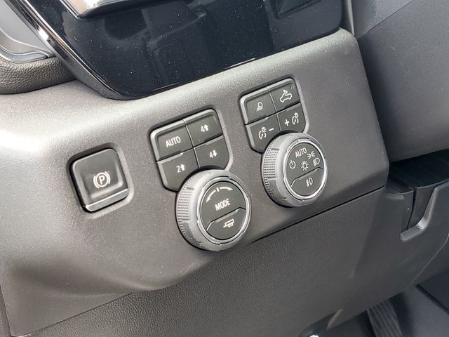 2026 Chevrolet Silverado 1500 Crew Cab 4WD Pickup for sale #TG417969 - photo 8