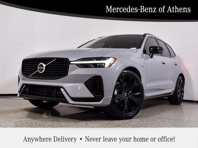 2024 Volvo XC60 Recharge T8 Ultimate Dark Theme eAWD