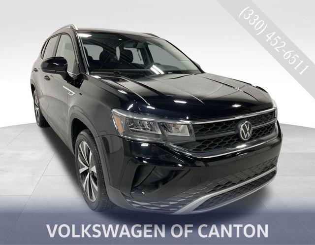 2022 Volkswagen Taos 1.5T SE photo
