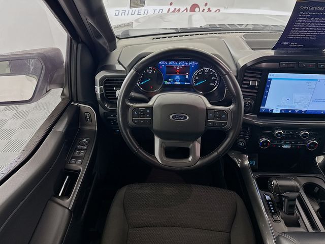 2022 Oxford White Ford F-150 XLT 4X4 Truck
