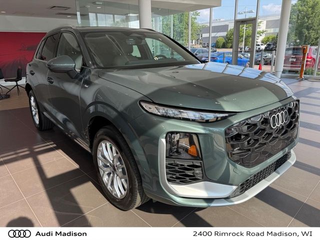Green 2026 Audi Q3 SUV / Crossover All-Wheel Drive 7-Speed Automatic