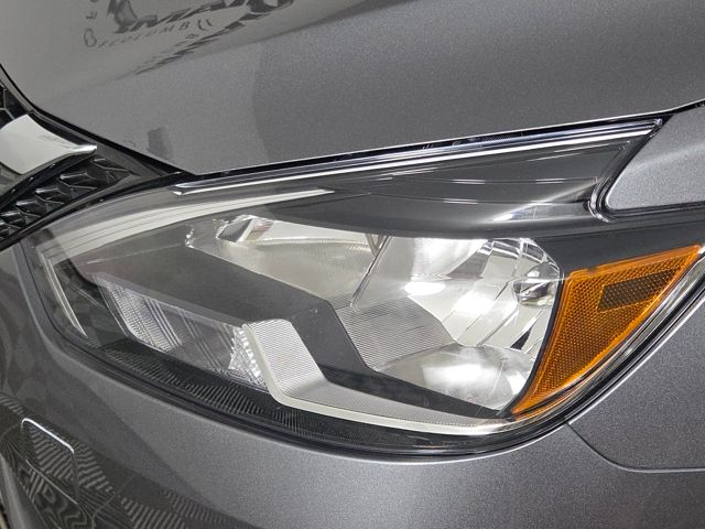 2019 Nissan Sentra SV photo 12