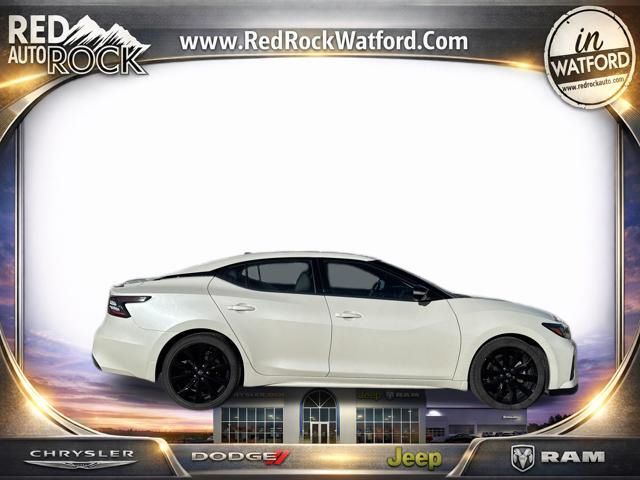 Pearl White Tricoat 2023 Nissan Maxima SR FWD Sedan Front-Wheel Drive Continuously Variable Transmission