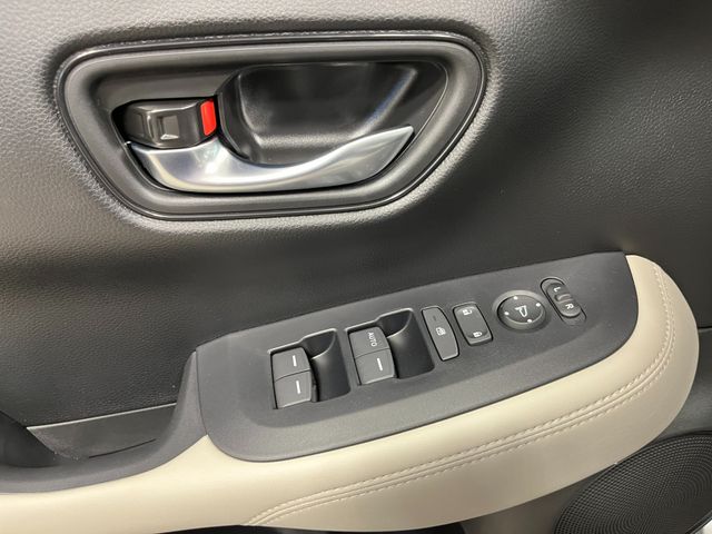 HR-V LX