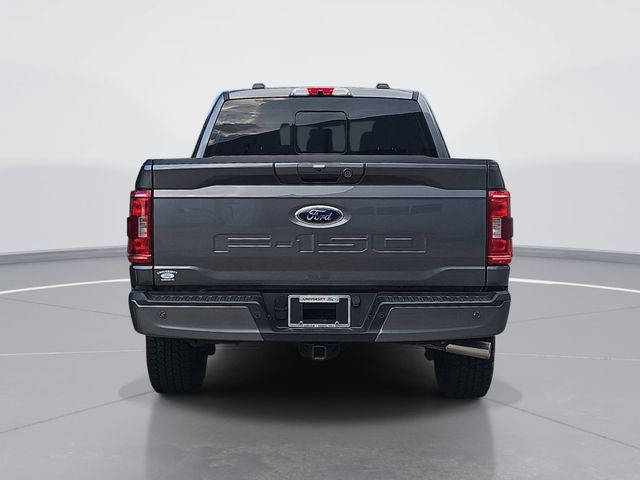 Used 2022 Gray Ford XLT image 4