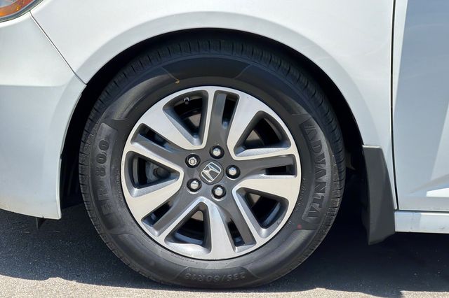 Used 2014 Honda Odyssey Van