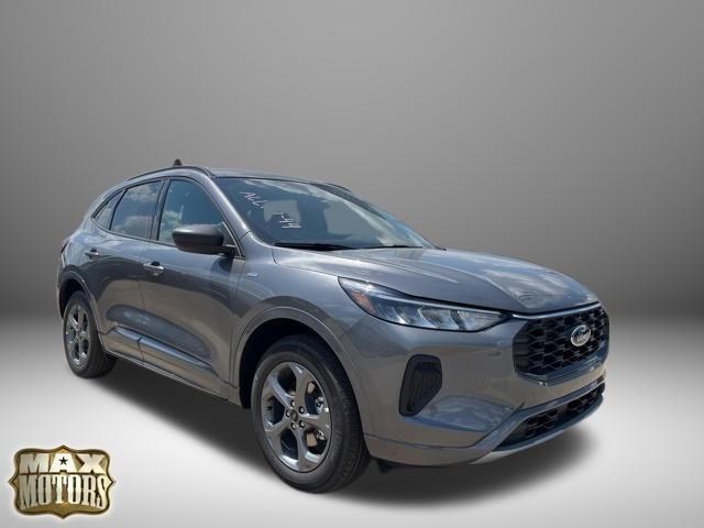 2024 Ford Escape ST-Line 2