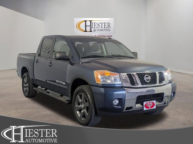 2015 Nissan Titan SV Crew Cab 4WD