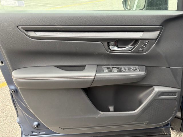 new 2026 Honda CR-V Hybrid car, priced at $41,675