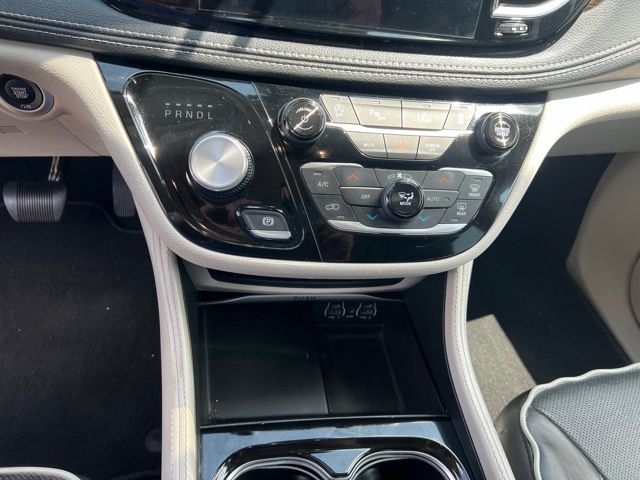 2023 Chrysler Pacifica Limited - Gray Clearcoat exterior view 8