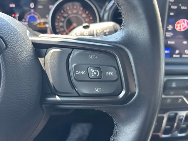 Used 2022 Black Jeep Unlimited Sport Altitude image 20