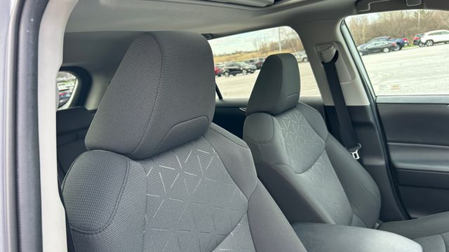 Used 2021 Toyota RAV4 SUV