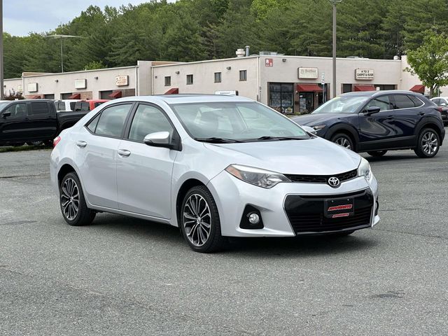 Classic Silver Metallic 2014 Toyota Corolla S Plus Sedan Front-Wheel Drive Continuously Variable Transmission