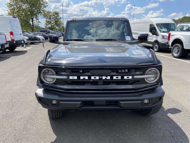 2024 Ford Bronco Outer Banks 7