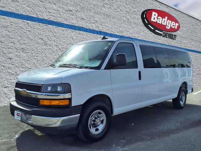 2025 Chevrolet Express 3500 LT Extended RWD
