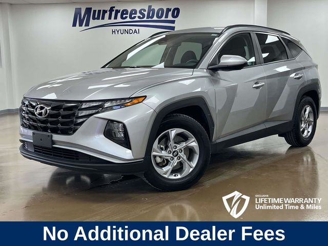 Shimmering Silver 2024 Hyundai Tucson SUV / Crossover Front-Wheel Drive 8-Speed Automatic