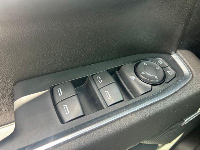 Used 2022 Blue Chevrolet RST image 15