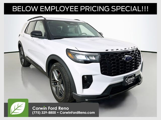 Space White Metallic 2026 Ford Explorer ST AWD SUV / Crossover All-Wheel Drive Automatic
