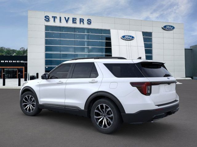 2025 Ford Explorer ST-Line 5