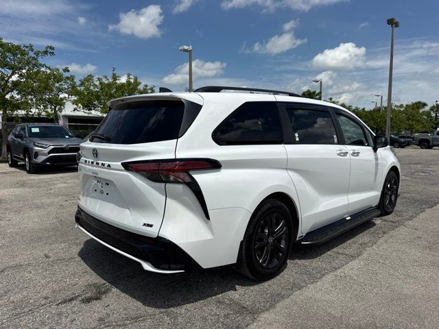 2025 Toyota Sienna - $51,988