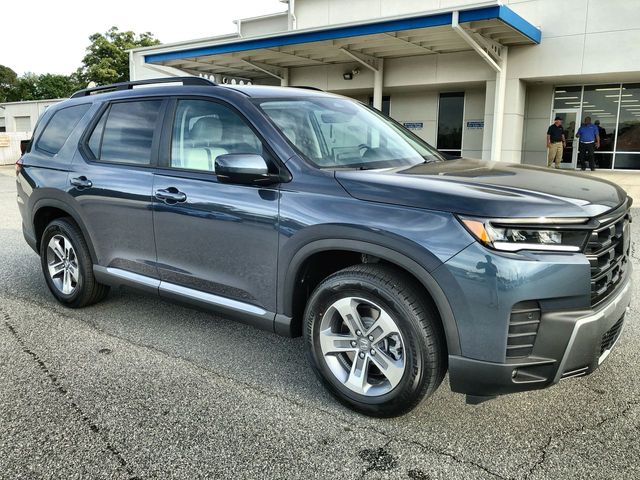 new 2026 Honda Pilot car, priced at $43,894