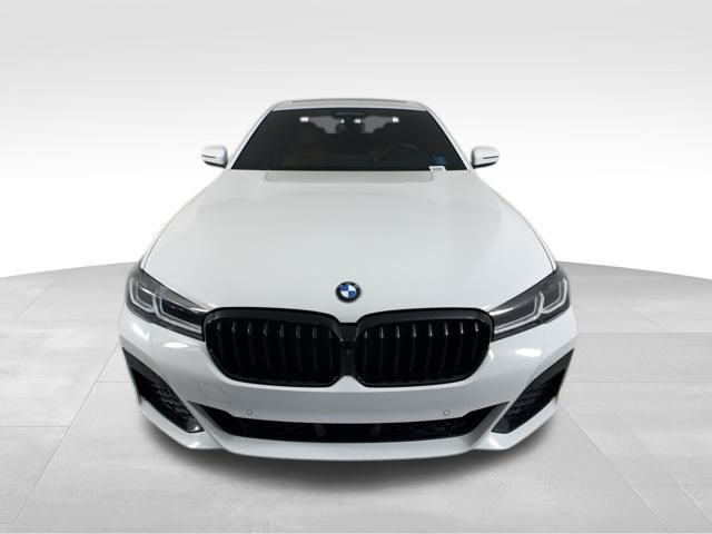 2021 BMW 5 Series 540i 9