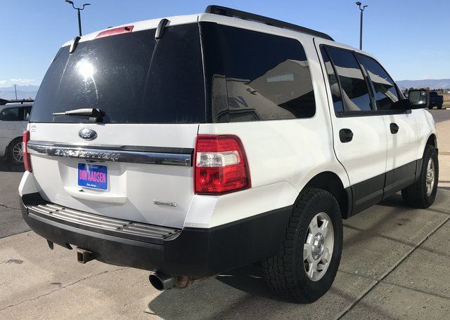 Used 2017 White Ford XL image 21