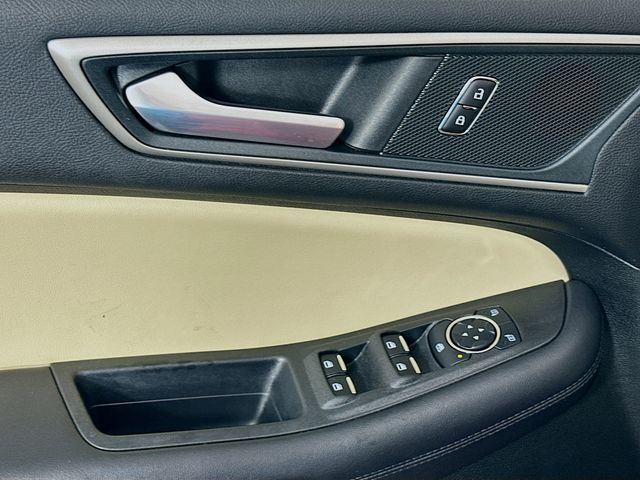 Thumbnail: 2024 Ford Edge - 17