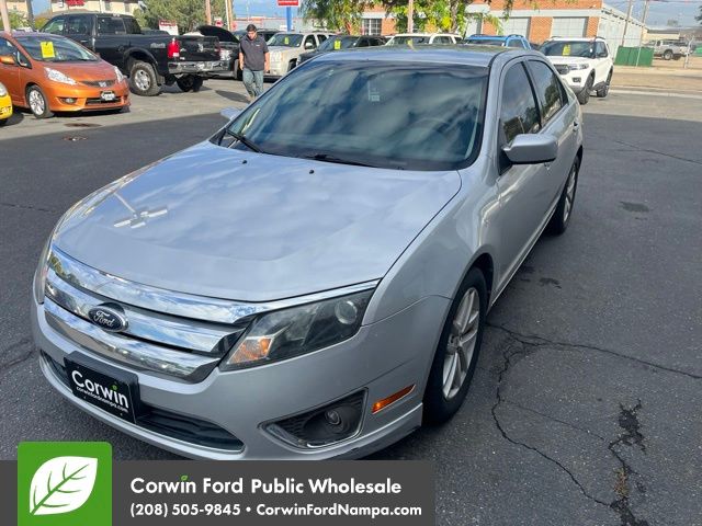 Ingot Silver 2012 Ford Fusion Sedan Front-Wheel Drive 6-Speed Automatic