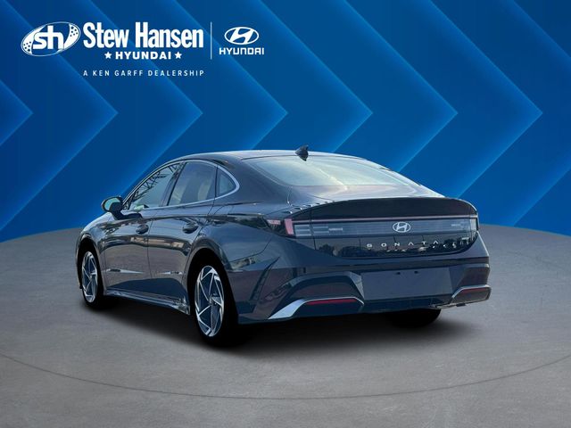 New 2026 Black Hyundai SEL Sport image 5