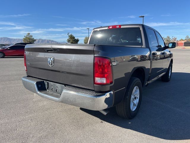 2022 Ram 1500 Classic SLT 4