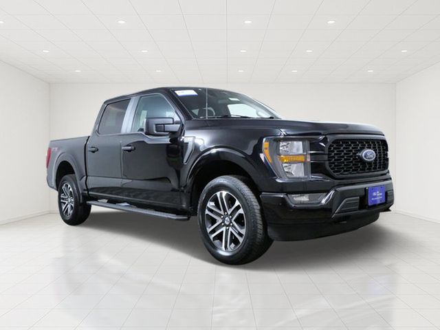 2023 Ford F-150 Negro (Black Metallic) Camioneta Todo terreno Automática