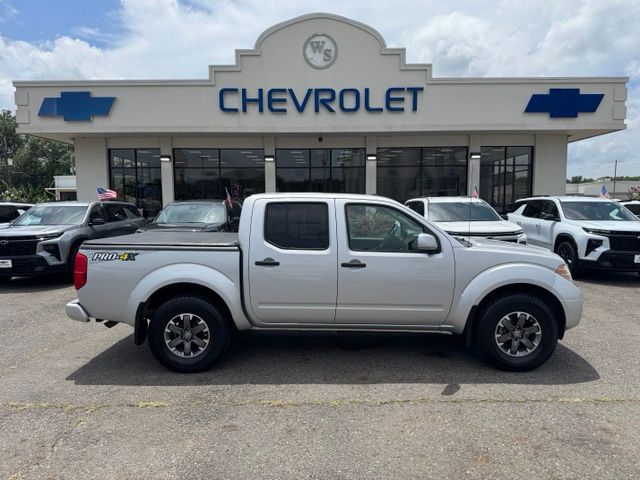 Brilliant Silver Metallic 2019 Nissan Frontier Pickup Truck Four-Wheel Drive 5-Speed Automatic Overdrive