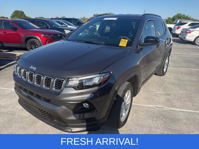 2024 Jeep Compass Latitude 4WD