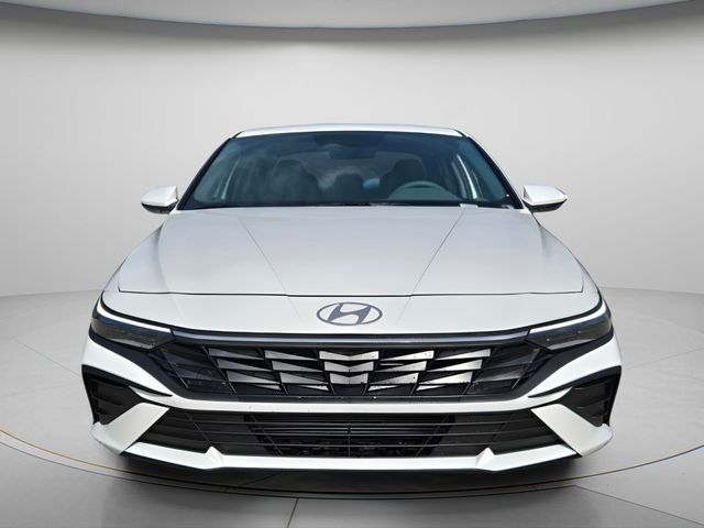 2026 Hyundai Elantra - $22,144