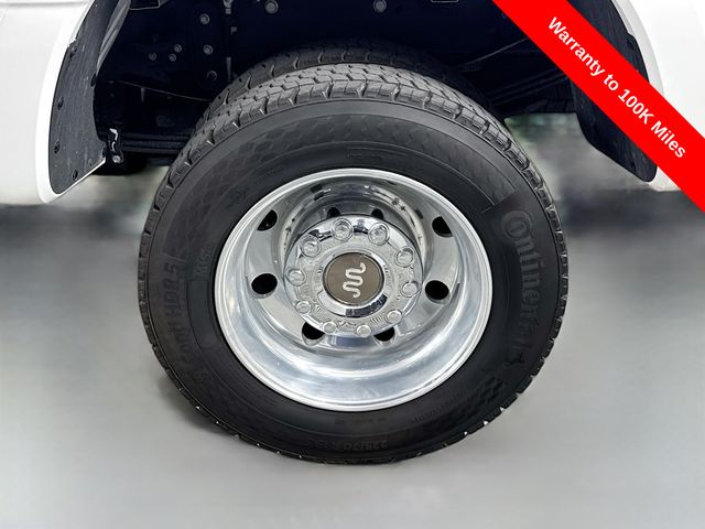 2024 Star White Metallic Tri-Coat Ford Super Duty F-450 DRW King Ranch DRW 4X4 Truck