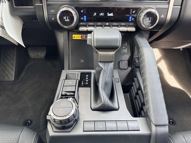 2025 Toyota 4Runner Limited - Photo 30