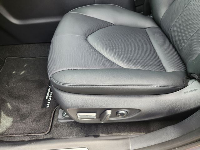 2026 Toyota Grand Highlander Limited  at Toyota of Victoria
