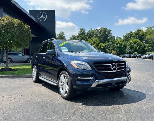Lunar Blue Metallic 2015 Mercedes-Benz M-Class SUV / Crossover All-Wheel Drive 7-Speed Automatic