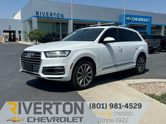 Carrara White 2018 Audi Q7 SUV / Crossover 8-Speed Automatic