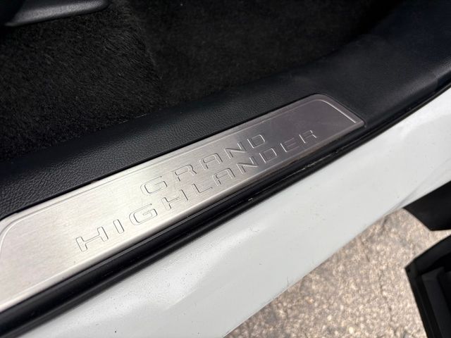 2026 Toyota Grand Highlander Nightshade - Photo 26