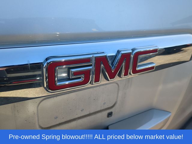 Used 2018 Silver GMC Denali image 12