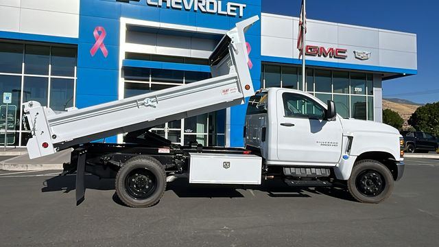 2023 Chevrolet Silverado 5500HD Work Truck 18